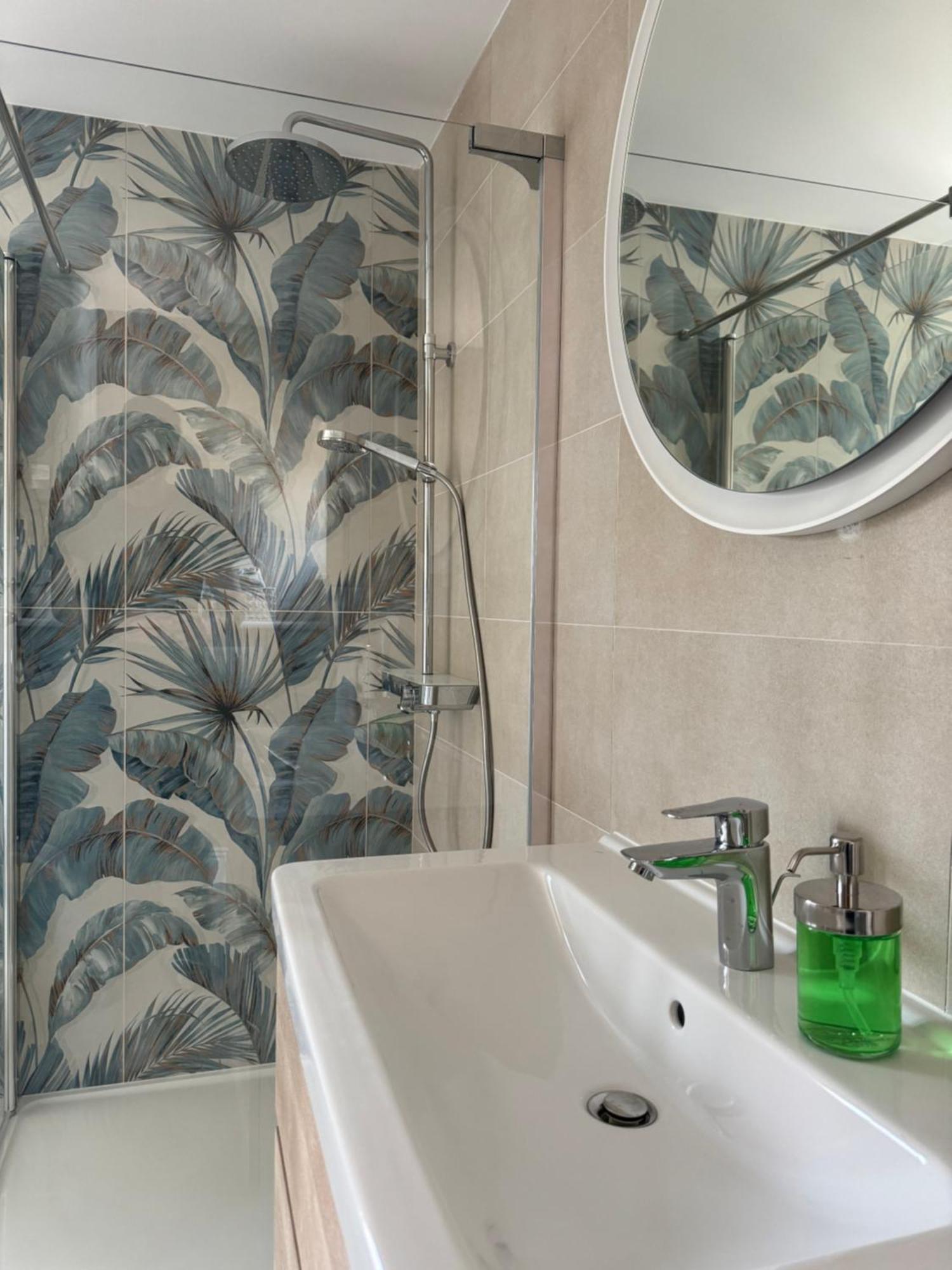 Three Bedroom Apartmant With Sea View & Terrace - Angela's *