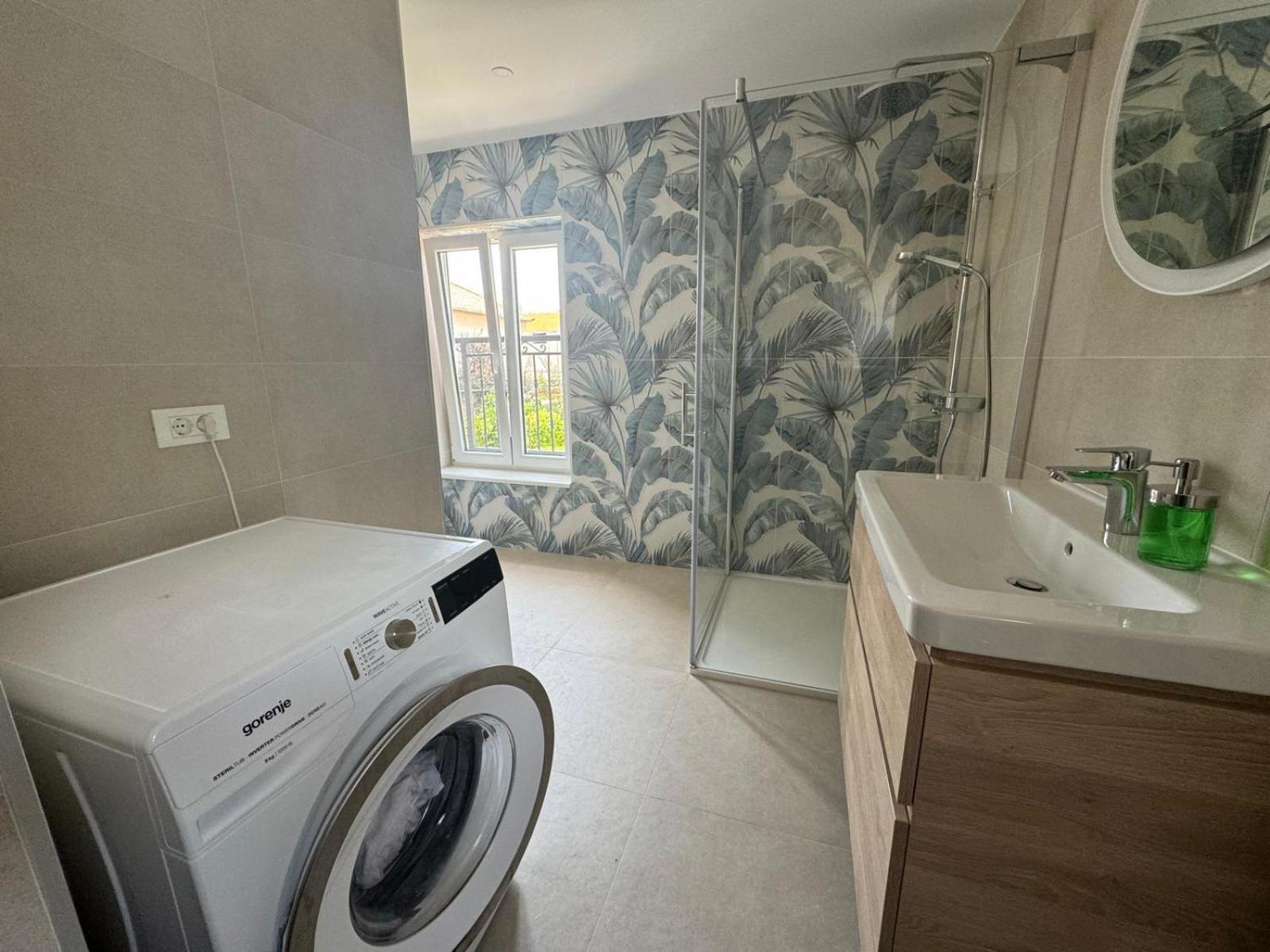 Three Bedroom Apartmant With Sea View & Terrace - Angela's